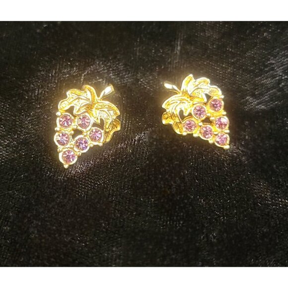Vintage Avon Grape Cluster Rhinestone Earrings - Picture 6 of 14